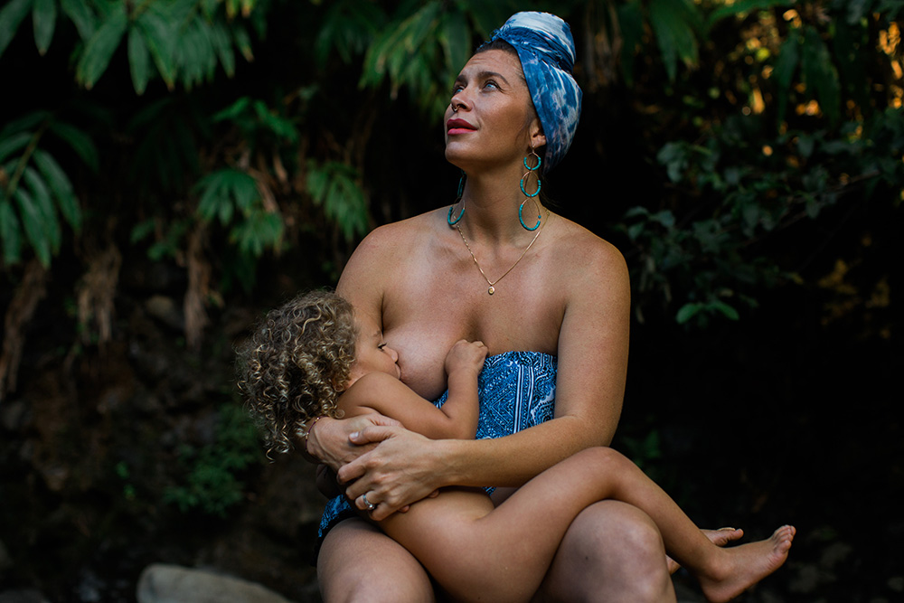 breastfeeding on maui