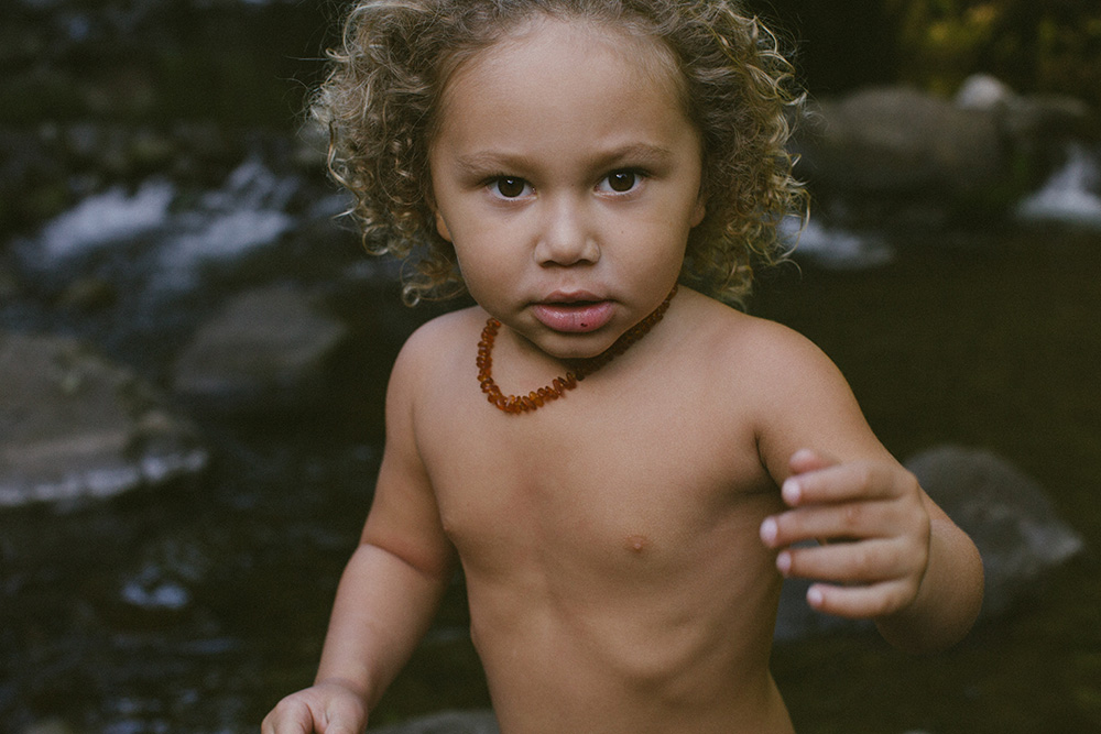 childrens photography on maui, taken in iao valley of kelli love by cadencia photography.
