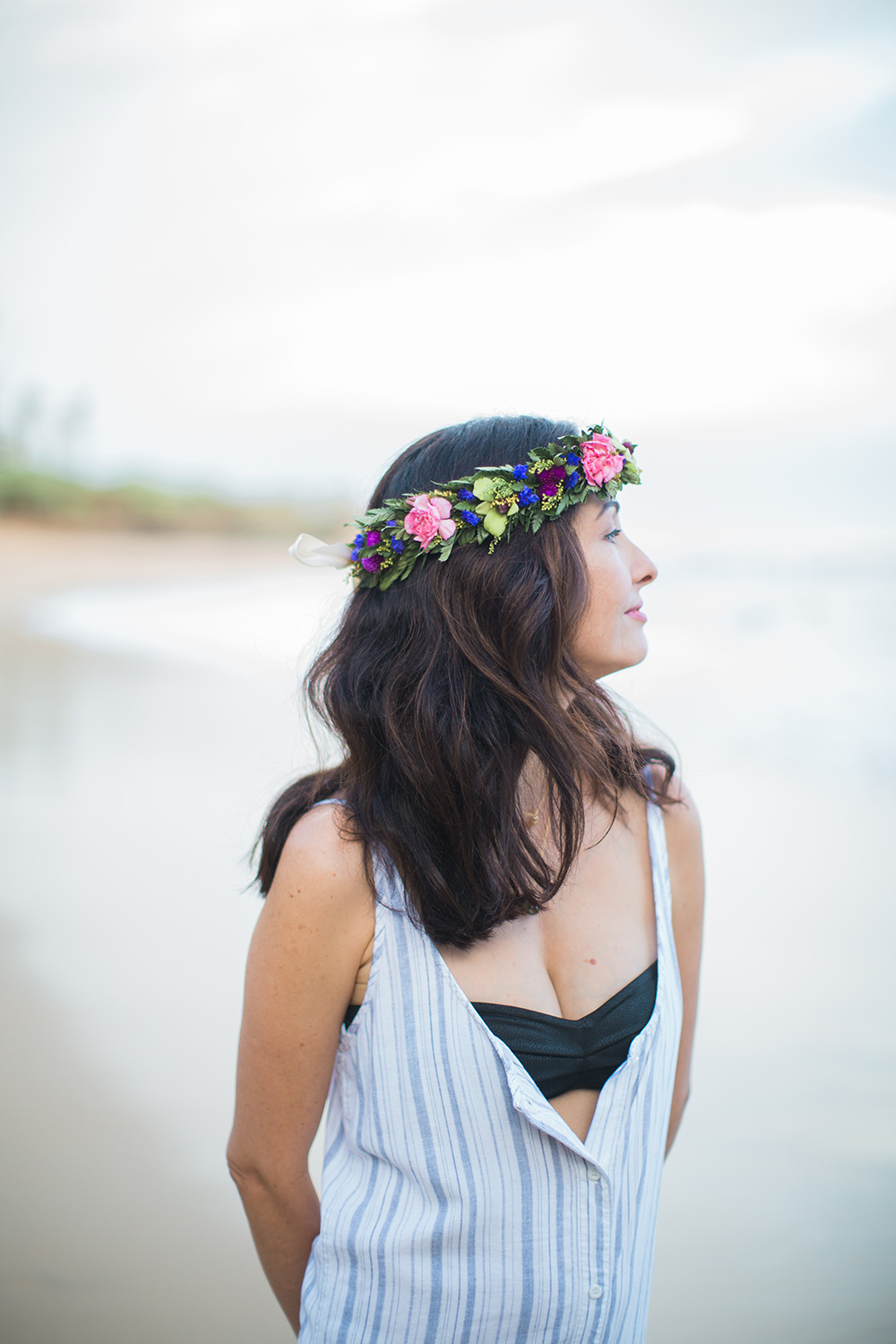 beautiful flower crown and haku during a family photo shoot in paia. 