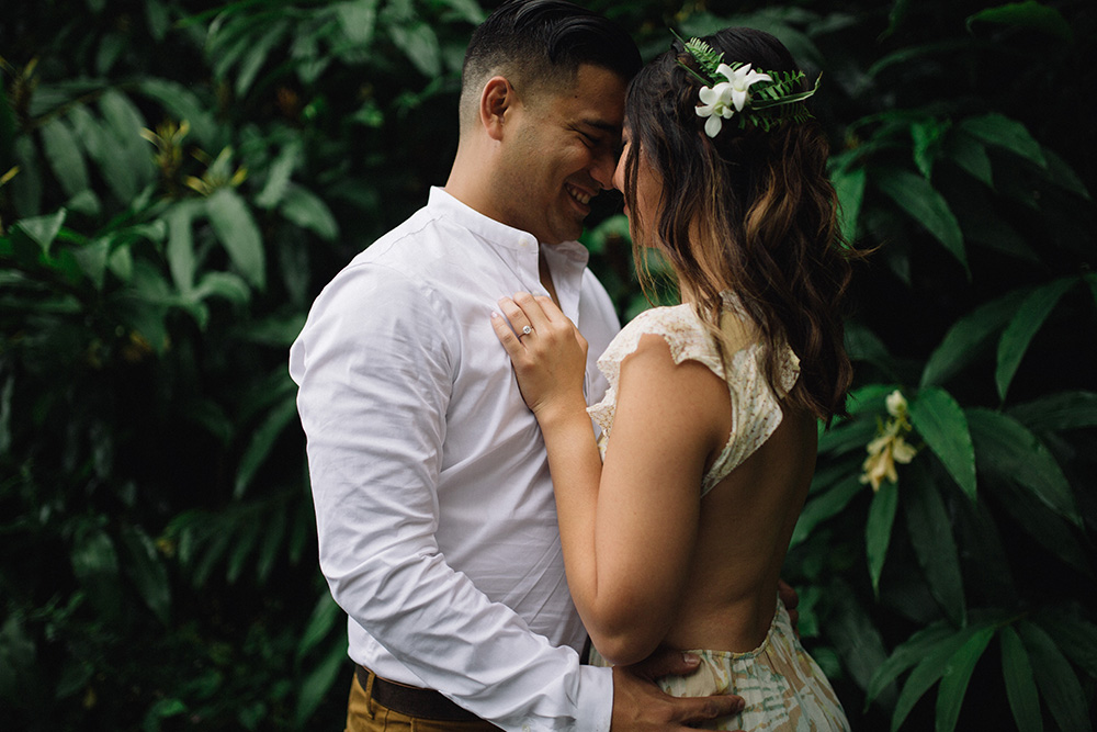 engagement photography in the jungles of Maui, Hawaii. 