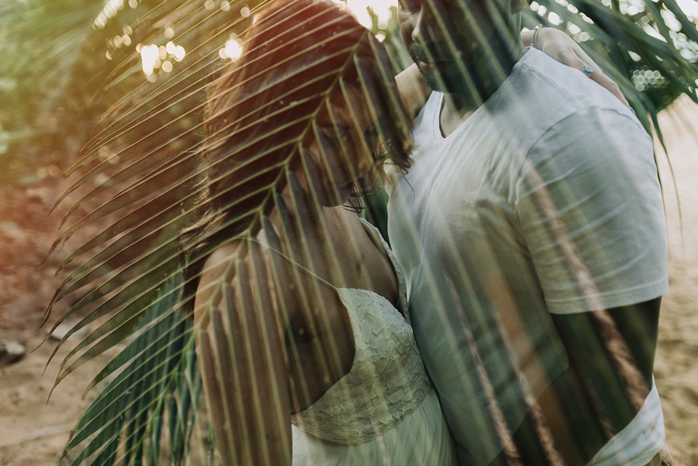 maui couples photographer cadencia captures the love between humans in wailea, hawaii. 