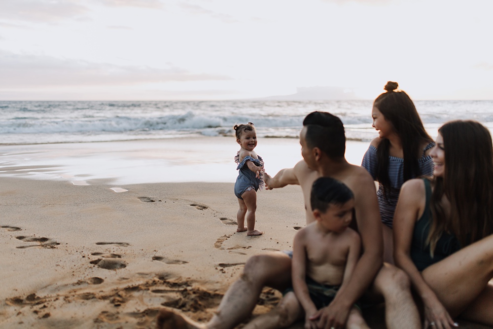beach family photos in wailea, hawaii 
