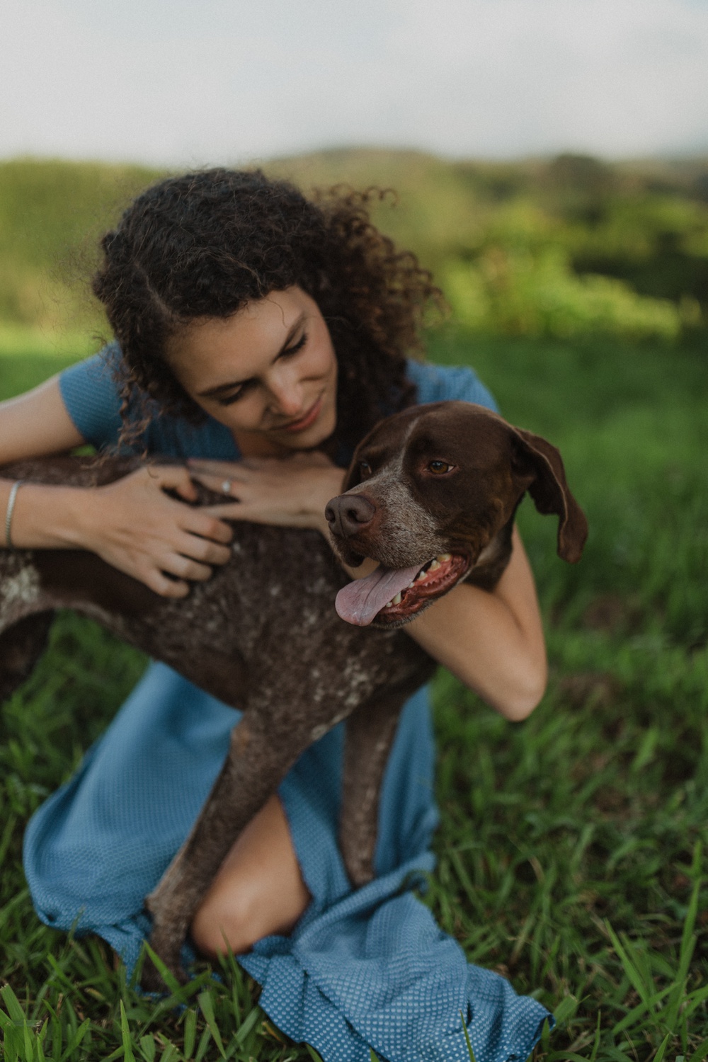 engagement photos with dog in maui, hawaii