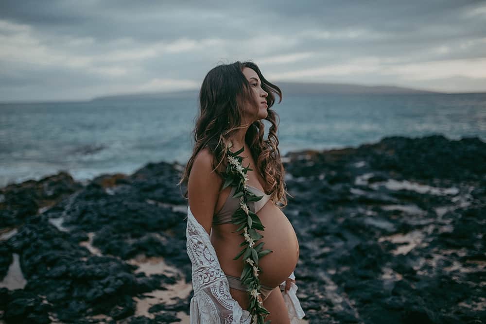 Makena Cove Maternity Photography | Maira + Frederic